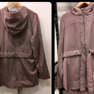 (Sold)Lululemon rain jacket